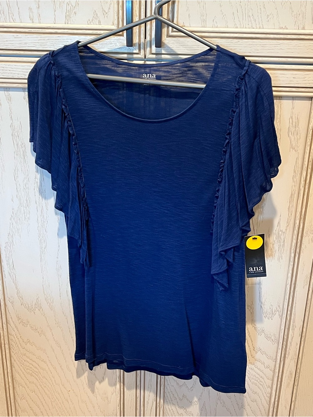 New Women’s a.n.a Top